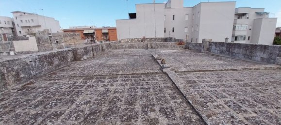 Apartamento de 18 divisões em Maglie, Italy N.º 76188 7