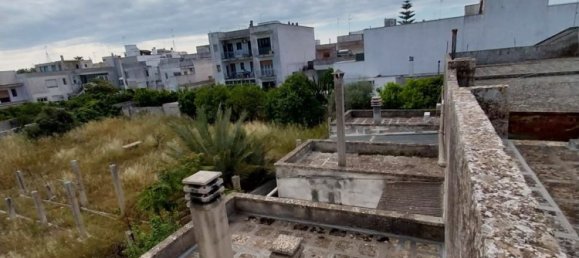 Apartamento de 18 divisões em Maglie, Italy N.º 76188 3