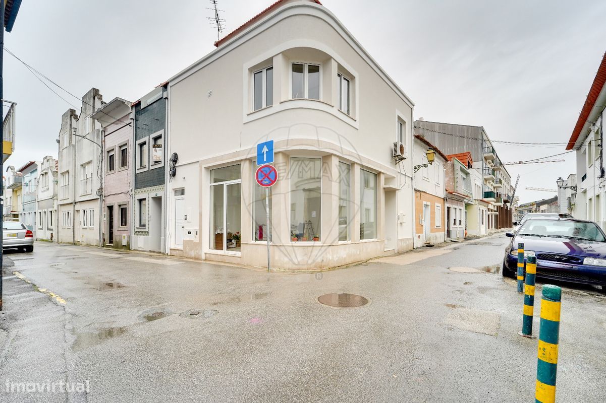 9 غرف نوم بناية في Esgueira, Portugal رقم 82766