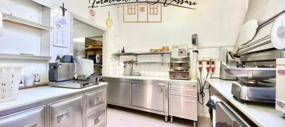 Gewerbliche Immobilie in La Spezia, Italy 137m², Nr. 318752 29