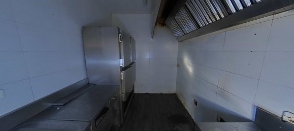 78m² Commercial property in Madrid, Spain No. 74515 13