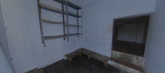 78m² Commercial property in Madrid, Spain No. 74515 26