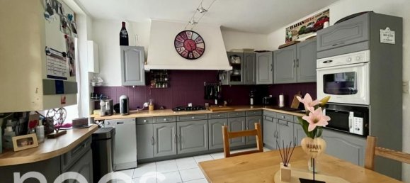 3 bedrooms House in Annoeullin, France No. 240738 2