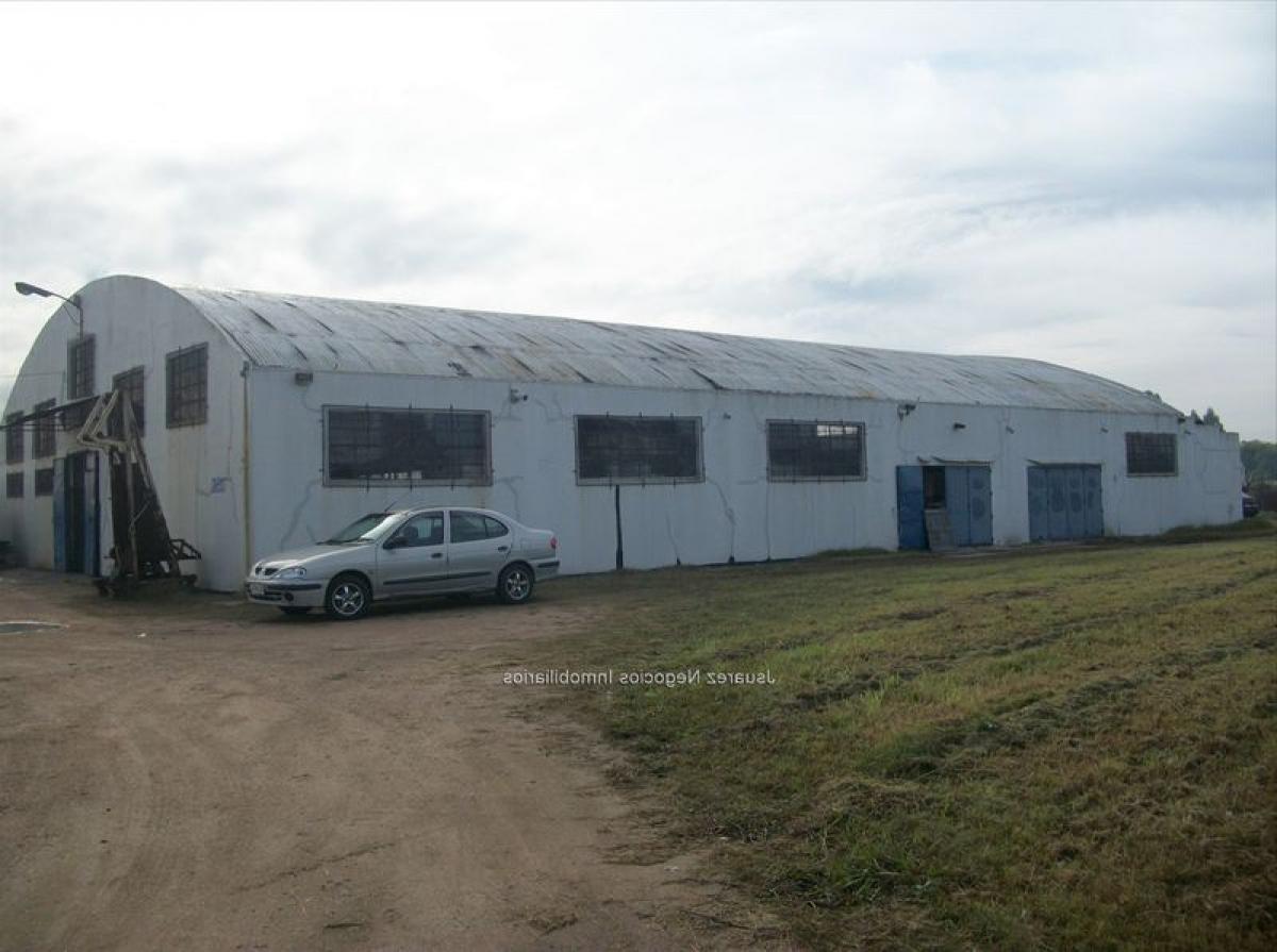 Здание в Монтевидео, Уругвай № 16303