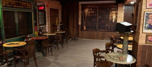 180m² Commercial property in Marbella, Spain No. 136964 11