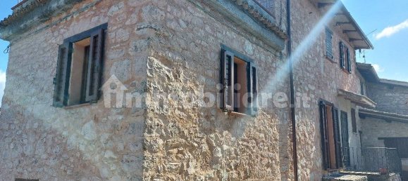 4 غرف نوم منزل في Spoleto, Italy رقم 126537 2