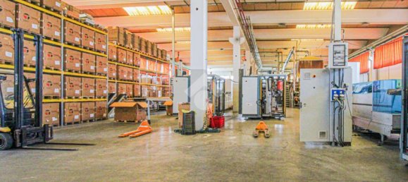 1 room Warehouse in Capriolo, Italy No. 257657 12