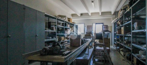 1 room Warehouse in Capriolo, Italy No. 257657 18
