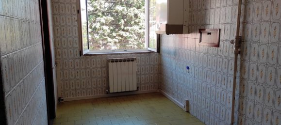 2 bedrooms Apartment in Benevento, Italy No. 379092 9