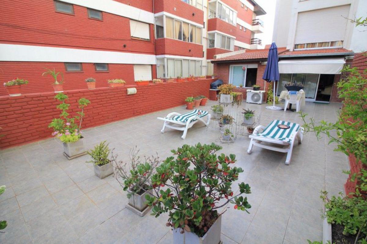 2 bedrooms Apartment in Mar del Plata, Argentina No. 80326