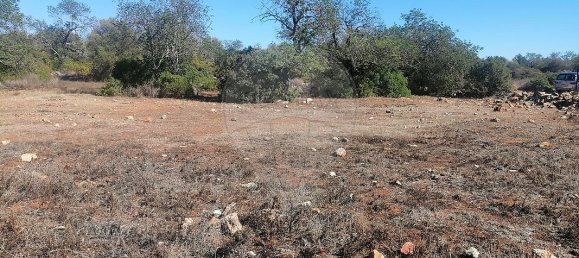 2 chambres Terrain à Faro, Portugal No. 55079 5