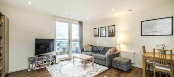 1 bedroom Apartment in Acton, United Kingdom No. 10033 2