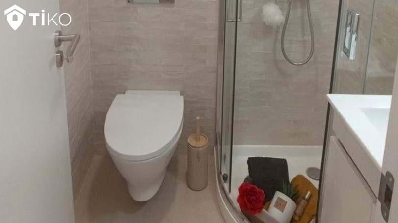 3 rooms Apartment in Lisbon, Portugal No. 93067