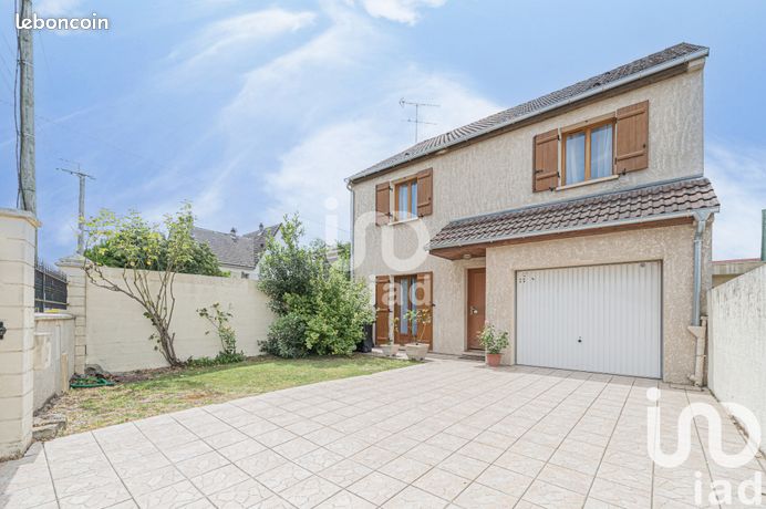 4 chambres Maison à Noisy-le-Grand, France No. 310889