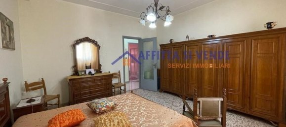 Квартира с 5 комнатами в Сиракузы, Италия № 246603 10