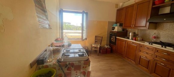 4 Schlafzimmer Wohnung in Latina, Italy, Nr. 312139 14