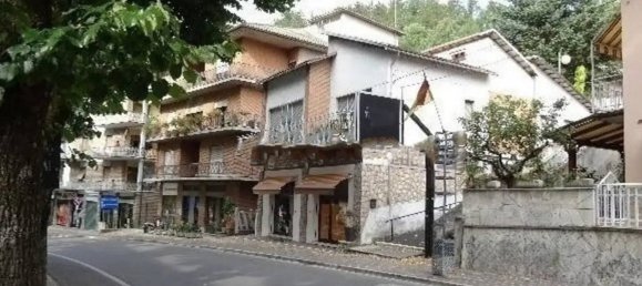 Вилла с 7 комнатами в Амандола, Италия № 331965 4