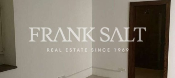 3 bedrooms House in Ta' Xbiex, Malta No. 6918 12