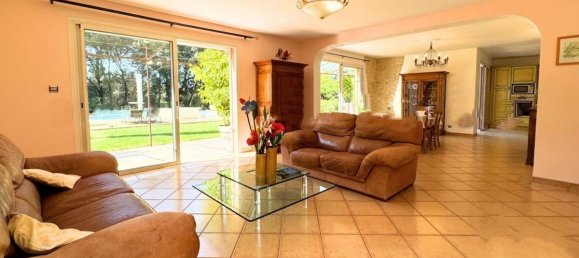 Вилла с 4 спальнями в Марсель, Франция № 350504 9