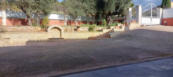 Вилла с 4 спальнями в Марсель, Франция № 350504 6