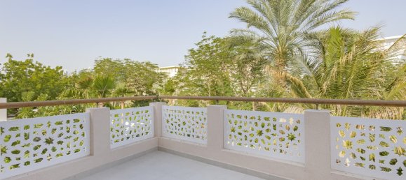 Villa de 3 dormitorios en The Lakes, UAE No. 120748 2