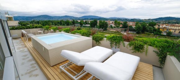 Квартира с 3 спальнями в Флоренция, Италия № 109306 12