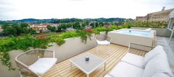 Квартира с 3 спальнями в Флоренция, Италия № 109306 9