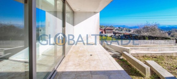 4 bedrooms House in Argoncilhe, Portugal No. 176536 7