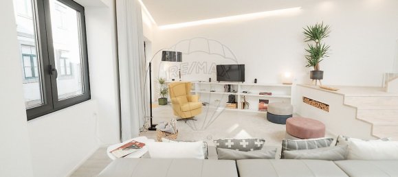 3 bedrooms House in Porto, Portugal No. 24220 4