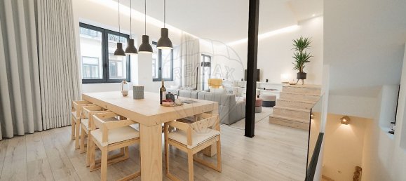 3 bedrooms House in Porto, Portugal No. 24220 6