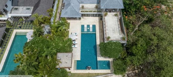 4 bedrooms Villa in Benoa, Indonesia No. 4055 7