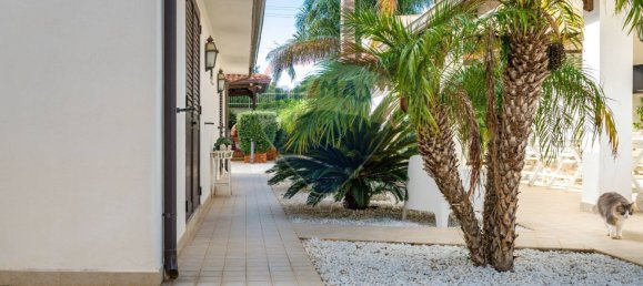 5 Schlafzimmer Villa in Cinisi, Italy, Nr. 102983 22