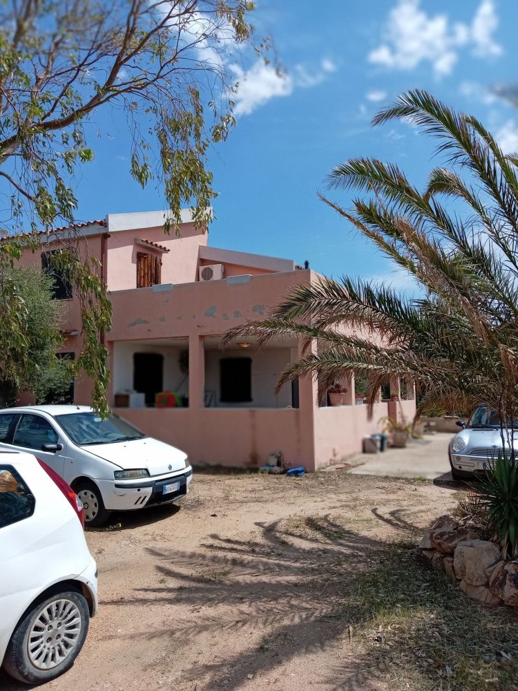 6 rooms Villa in Sinnai, Italy No. 78063