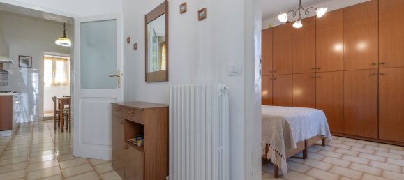 2 rooms Villa in Montemarciano, Italy No. 105870 6