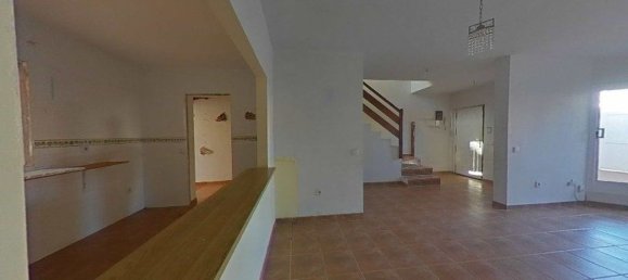 Casa de 3 dormitorios en La Oliva, Spain No. 70146 3