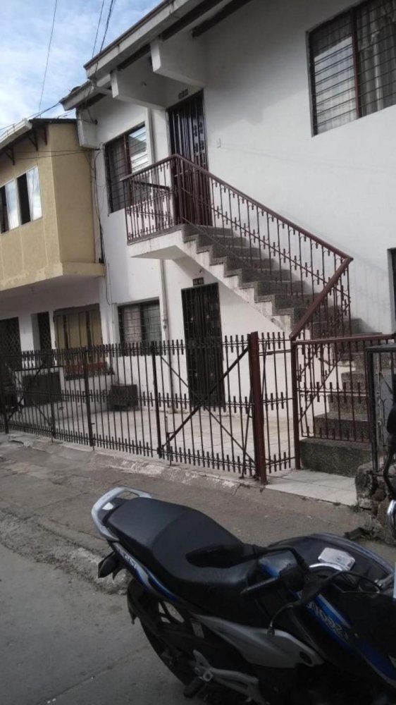 6 bedrooms House in Valle del Cauca, Colombia No. 5464