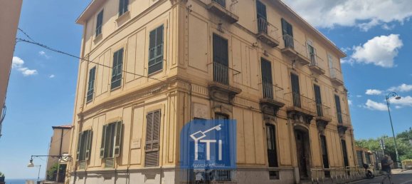 2 bedrooms Apartment in Naples, Italy No. 340018 3