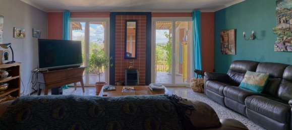 4 bedrooms House in Pierrevert, France No. 287850 3