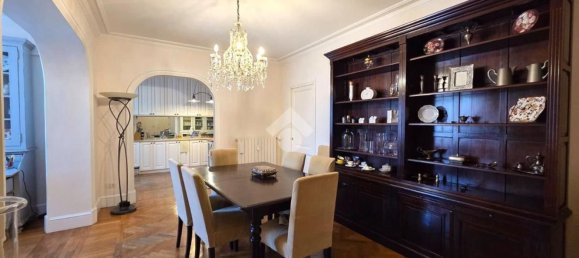 8 bedrooms Apartment in Prato, Italy No. 359868 12