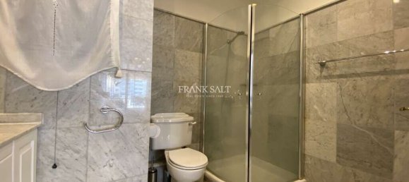 Casa de 3 dormitorios en Saint Julian's, Malta No. 8256 48