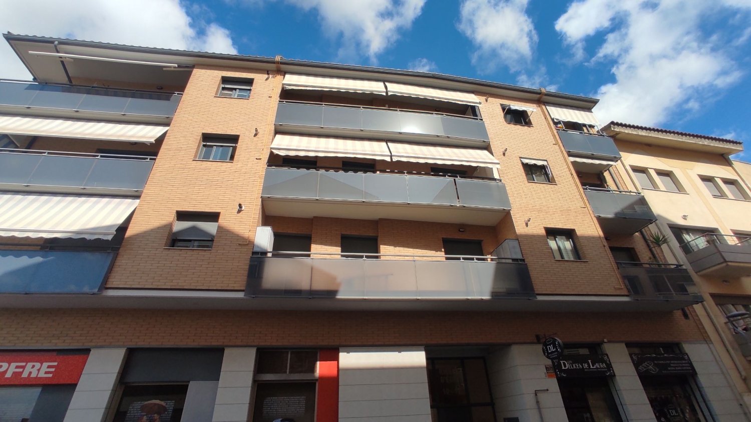 3 غرف نوم شقة في El Vendrell, Spain رقم 251296