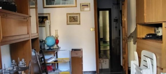 3 Schlafzimmer Wohnung in Genoa, Italy, Nr. 376401 18