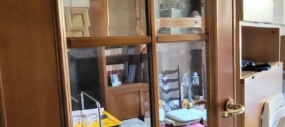 3 Schlafzimmer Wohnung in Genoa, Italy, Nr. 376401 14