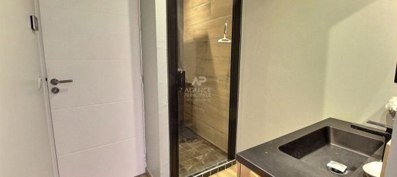 4 Schlafzimmer Haus in Chanteloup-les-Vignes, France, Nr. 140971 7