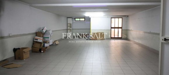 4 غرف نوم بنغالو في Mosta, Malta رقم 11148 11