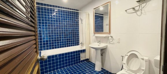 3 bedrooms Condo in Bangkok, Thailand No. 6648 16