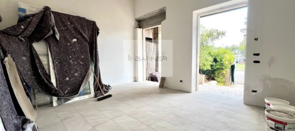 6 bedrooms Villa in Camaiore, Italy No. 369845 2