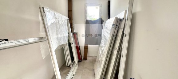 6 bedrooms Villa in Camaiore, Italy No. 369845 9