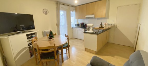 Apartamento de 2 dormitorios en Florange, France No. 52522 3