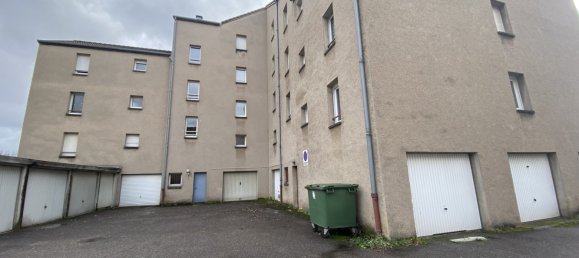 Apartamento de 2 dormitorios en Florange, France No. 52522 15